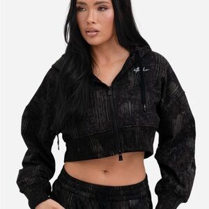 ETHIKA ROAMER BLACK $70
WOMENS CROP ZIP HOODIE